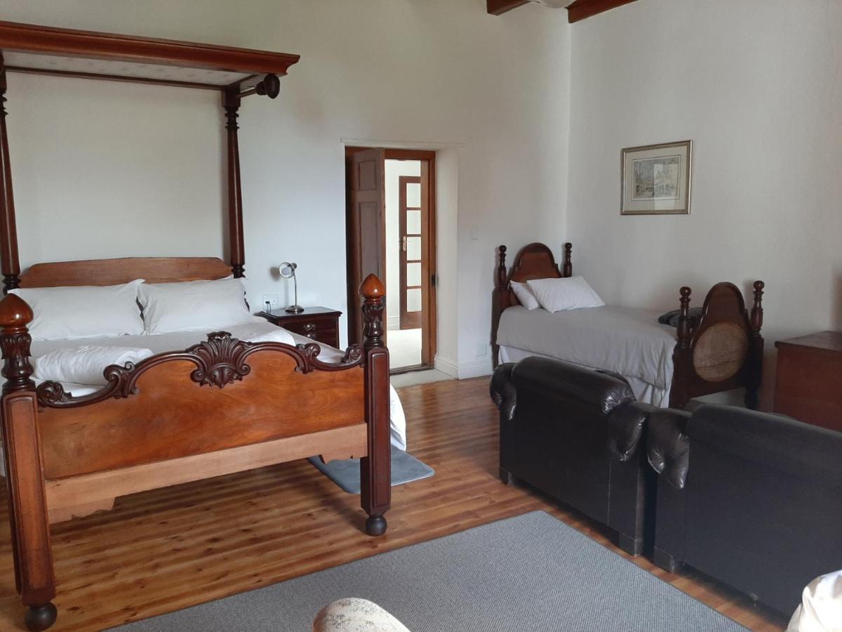 Апартаменты Mooiplaas Wine Estate Стелленбос Экстерьер фото